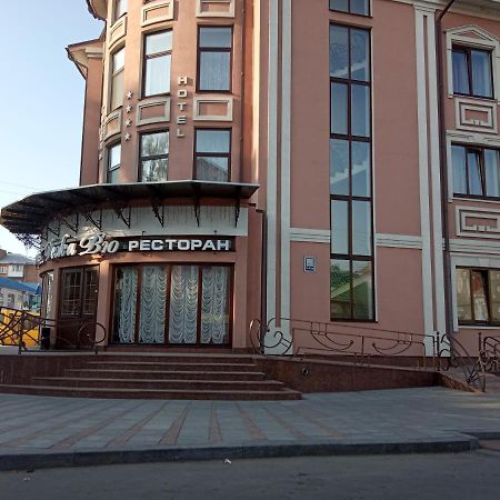 Готель Дежавю Berdychiv 外观 照片